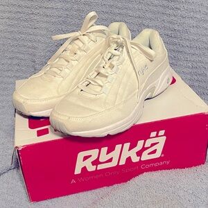 Ryka Canvas Walking Shoes 8 1/2W